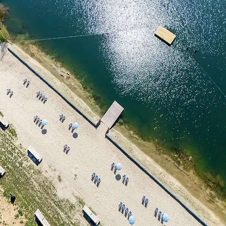 Luxury Retreat In Nature